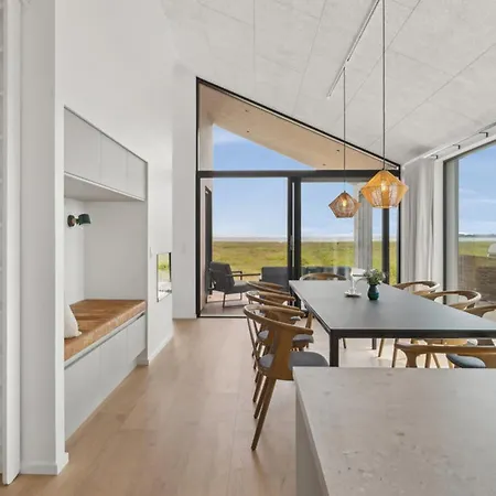3 Bedroom Beautiful In * Haderslev